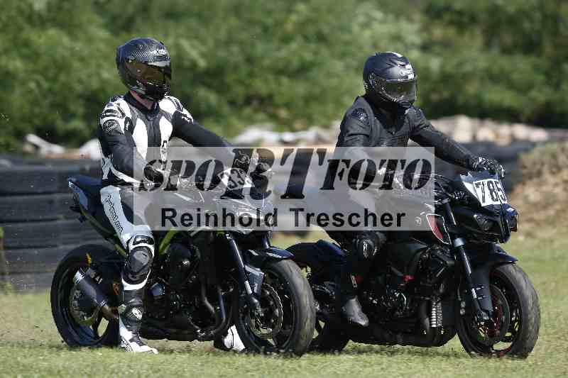 /44 09.08.2025 Plüss Moto Sport ADR/Freies Fahren/785